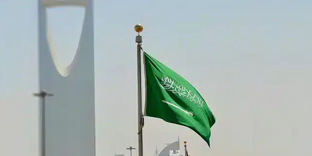  آلية تمديد صلاحية الزيارات العائلية المتعددة في السعودية 