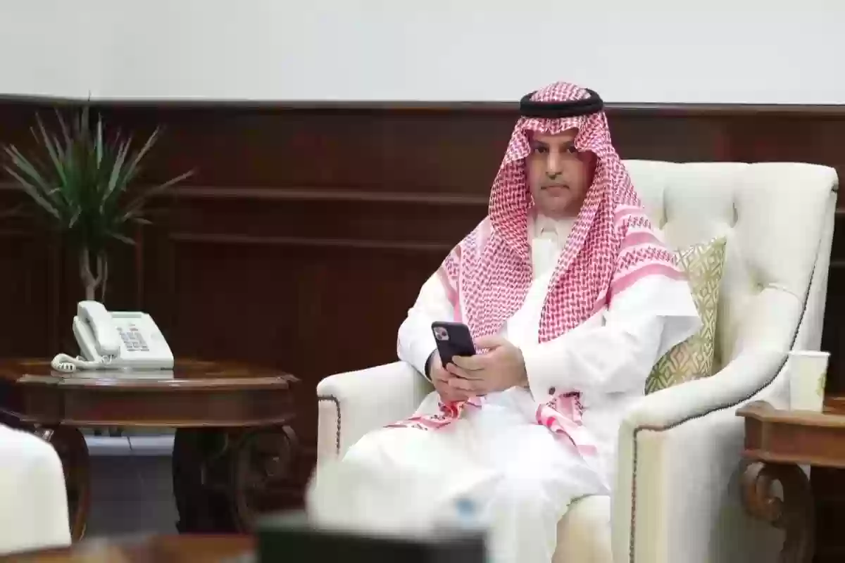 آل معمر يفاجئ النصر في النصر السعودي رغم استقالته