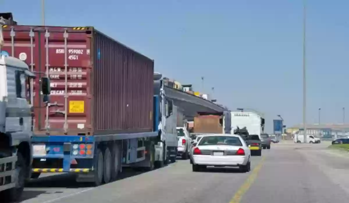 المرور السعودي يوضح منع دخول الشاحنات في الرياض في هذه المواعيد خلال رمضان